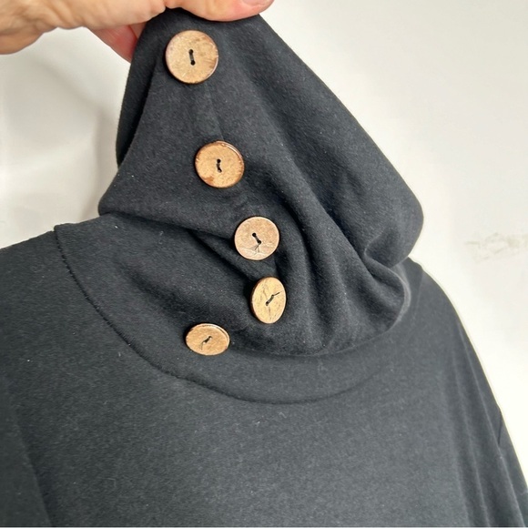 New Sophie Rae Women’s Button Down Neck L/S Blouse Size XXL More Like Large BNWT - Picture 2 of 5